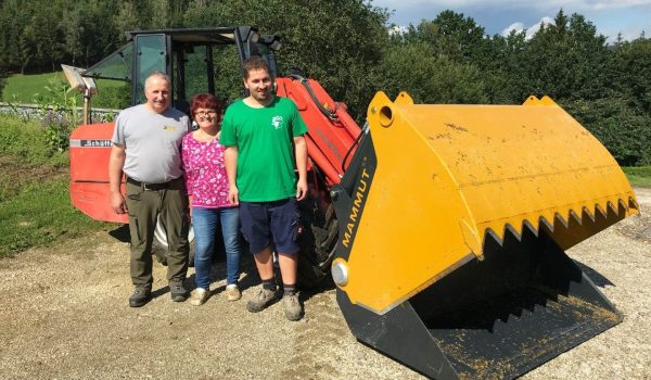 Schneidschaufel SILO BUCKET - Familie Gruber