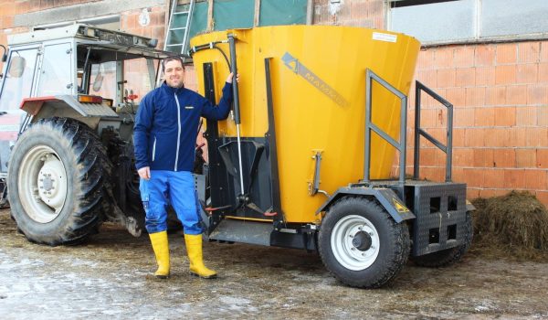 Futtermischwagen PROFI MIX - Familie Wührer, Burgkirchen