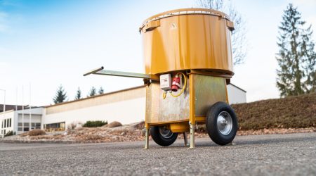 TM 95 E with standard equipment