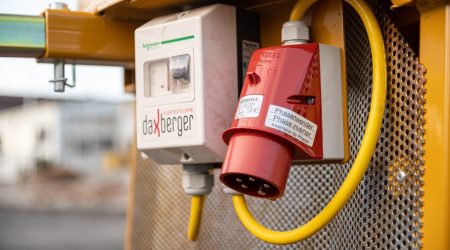 All that is needed to operate the mixer is a mains power connection rated for 16 Amps.