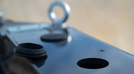 MAMMUT Maisschiebeschild mit geöffneter Magnetitsandöffnung