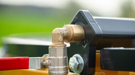 MAMMUT Zwangsmischer Turbo Mix Wasseranschluss mit Wasseruhr im Detail