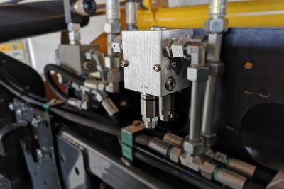 Schneidschaufel SILO BUCKET Folgeschaltventil