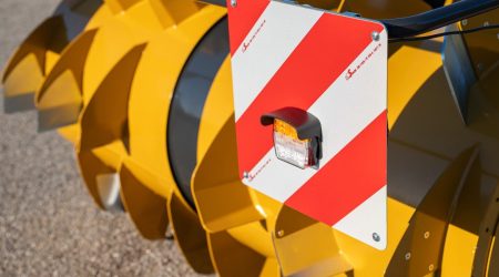 L'éclairage LED augmente la sécurité lors de la conduite sur route